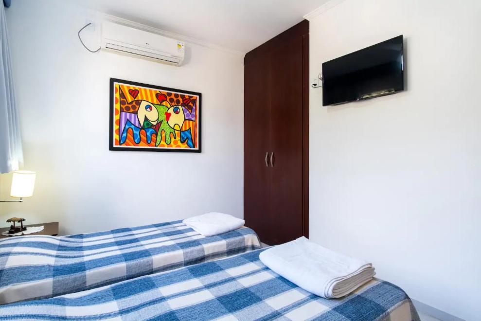 Apartment Toninhas Apto Pe Na Areia Ubatuba