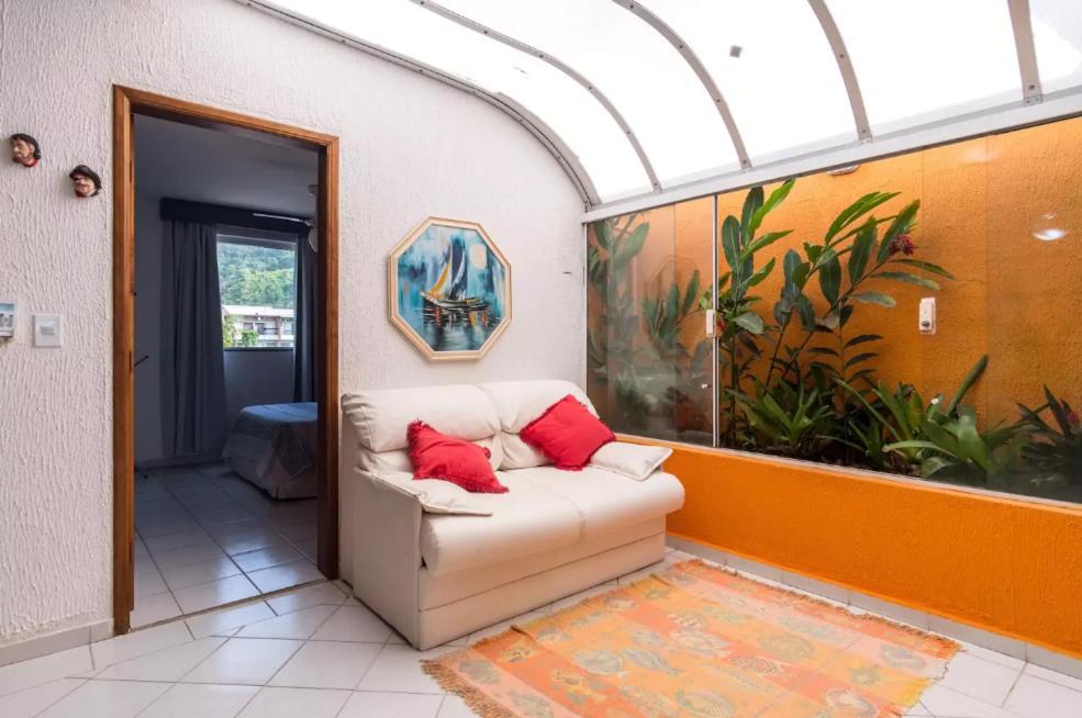 Apartment Toninhas Apto Pe Na Areia Ubatuba